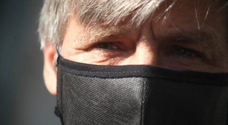 Mayne-Nicholls seguirá sin sueldo como vicepresidente de Blanco y Negro