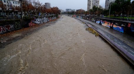 Alerta Temprana Preventiva para RM por pronóstico de lluvias el viernes y sábado
