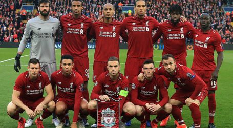 El delantero Sadio Mané habría sido ofrecido al Barcelona