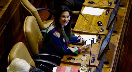 Jenny Álvarez ( PS ): Los camioneros y al Gobierno a llegar a un pronto acuerdo