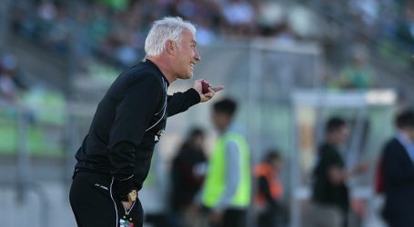 Dos chilenos fueron incluidos en el once histórico del Necaxa