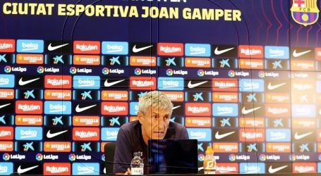 FC Barcelona oficializó la salida de Quique Setién como entrenador