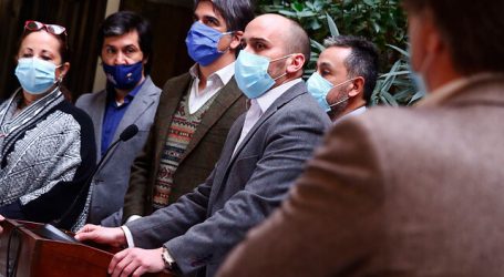 Sortean comisión que revisará acusación constitucional contra Silvana Donoso