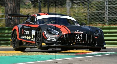 Benjamín Hites larga desde la quinta fila en grilla del Campeonato Italiano GT