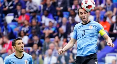 Europa League-Godín: “Tenemos que jugar con el corazón, desde el primer balón”