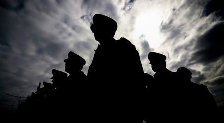 Prisión preventiva para 13 ex-carabineros por asociación ilícita y contrabando
