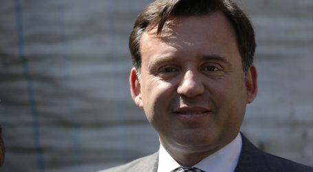 Alcalde de Punta Arenas cuestionó el plan “Fondéate en tu casa”