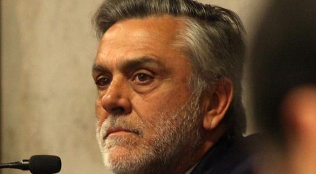 CDE rechazó declaraciones de Pablo Longueira sobre consejera