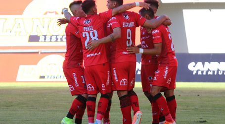 Primera B: Ñublense venció a Puerto Montt y se hace del liderato exclusivo