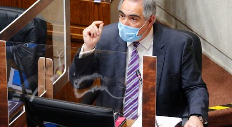 Chahuán valora acuerdo para congelar alzas en planes de salud de isapres