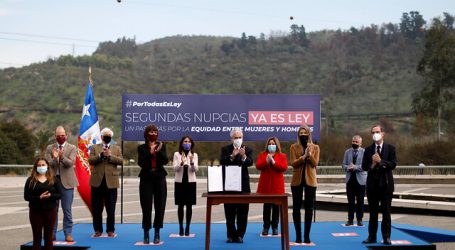 Piñera promulga ley que suprime impedimento para contraer segundas nupcias