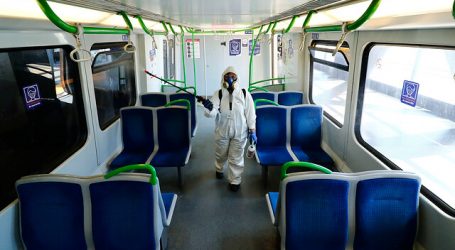 Toman cerca de 80 exámenes PCR gratuitos a usuarios de Metro Valparaíso