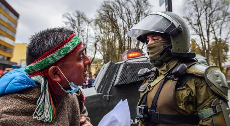 Marcha mapuche por baleo a niño en Collipulli fue reprimida en Temuco