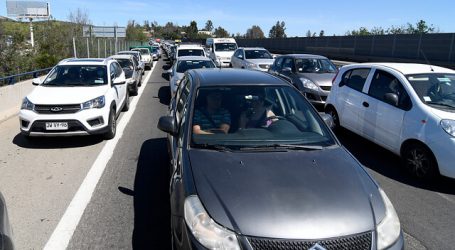 Más de 38 mil vehículos salieron de la Región Metropolitana en Fiestas Patrias