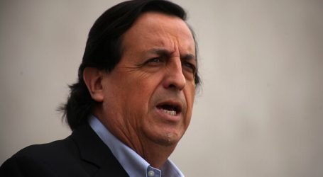Oposición ingresó acusación constitucional contra el ministro Víctor Pérez