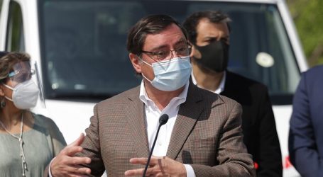 Entregan 39 ambulancias que irán a comunas rurales y de bajos recursos de la RM