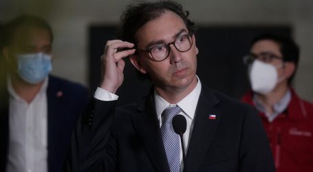 Biobío: Figueroa denunció a Fiscalía incendio de escuela en Cañete