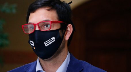 Crispi y trabajadores de la Salud: “Los aplausos que pide el Gobierno no bastan”