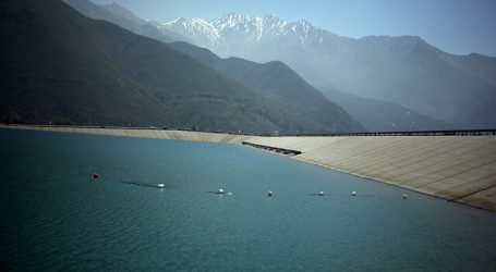 Inauguran 6 mega estanques para mejorar autonomía del sistema de agua potable