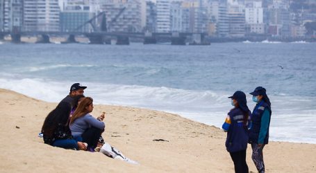 Daza llama a respetar medidas sanitarias de autocuidado ante apertura de playas