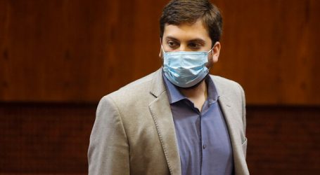 Bancada PPD lamentó anuncio del Gobierno de acudir al TC por Ley de Pesca