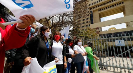 Fenats respondió con escepticismo a ofrecimiento del ministro Enrique Paris