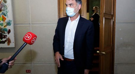 Diputado Macaya competirá con Víctor Pérez por la presidencia de la UDI