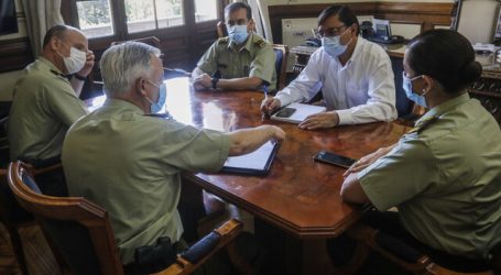 Intendente encabezó reunión con nuevos generales de Carabineros de la RM
