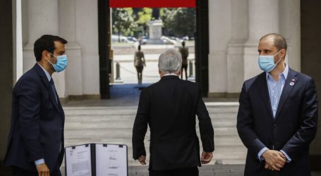 Piñera abordó tensión con el Congreso tras recurrir al TC por segundo retiro