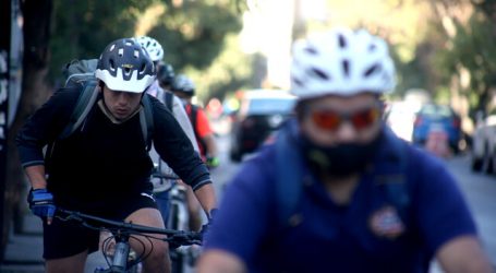 Municipio de Santiago inaugura puntos de mecánica gratis para bicicletas