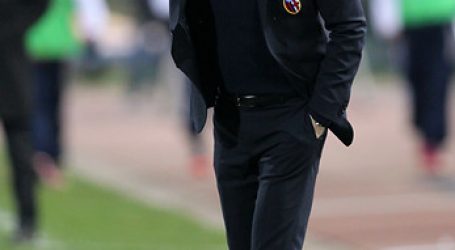 Stefano Pioli, entrenador del AC Milan, da positivo por coronavirus