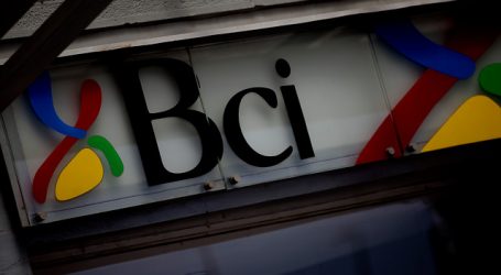 Delincuentes roban más de $ 170 millones y US$ 20 mil en Las Condes