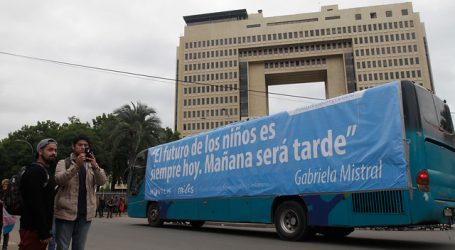 “Bus de la Diversidad” llega hoy a Valparaíso con hija de Marcela Aranda