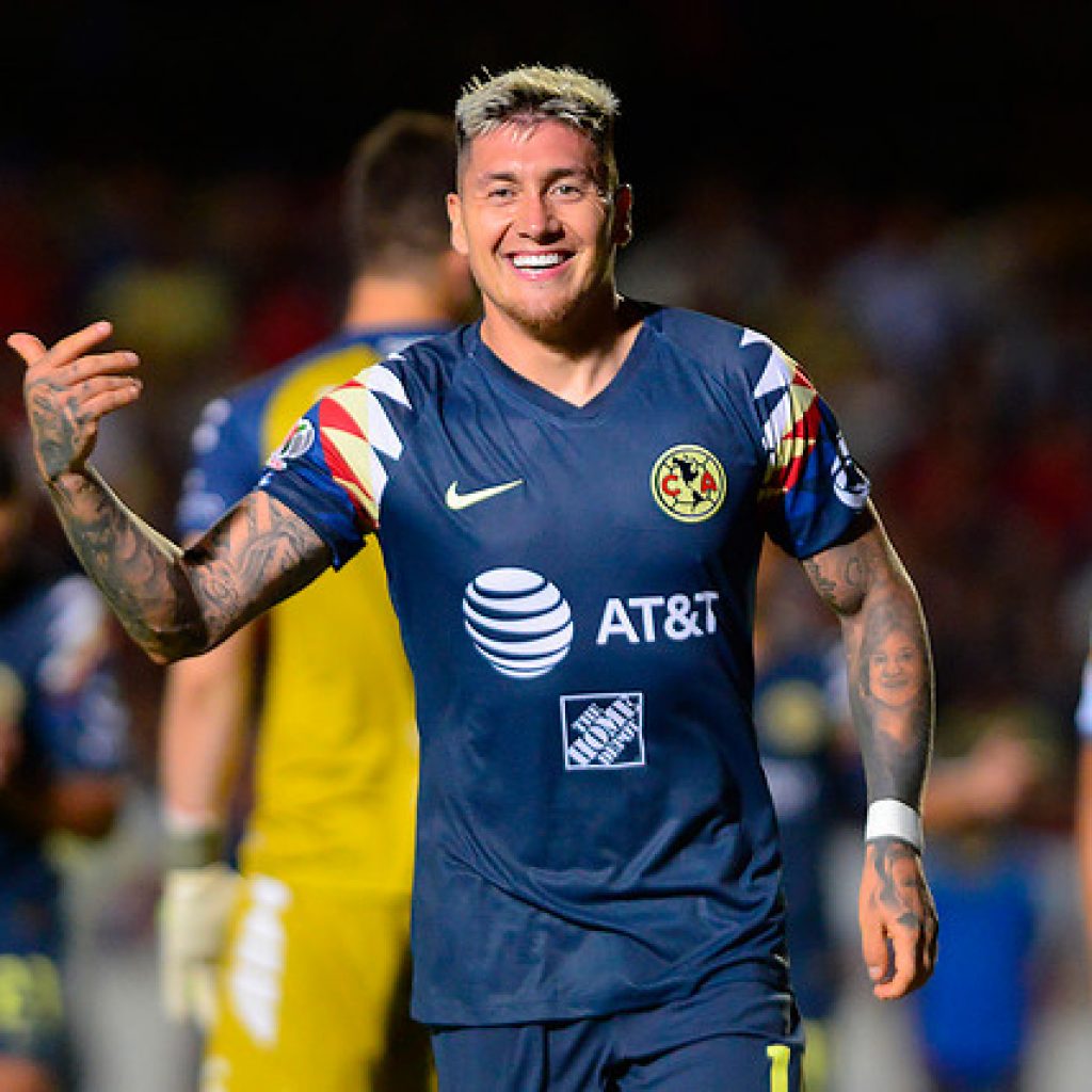 Nicolás Castillo nuevamente deslizó una crítica contra José Pedro Fuenzalida