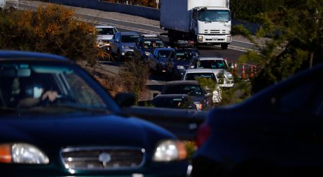 439 mil vehículos dejaron la Región Metropolitana el fin de semana