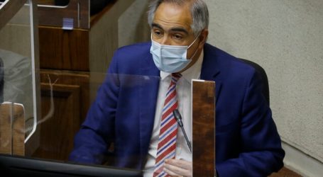 Chahuán pide al Gobierno poner fin a “inflexibilidad” por impuestos del 10%
