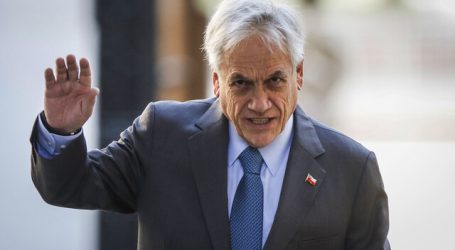 Presidente Piñera fue visto paseando por Cachagua sin mascarilla