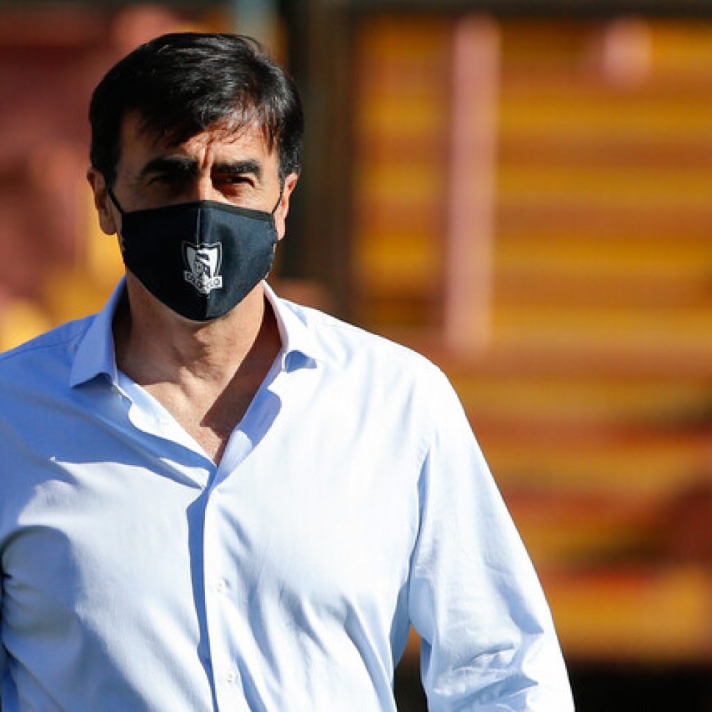 ANFP evalúa denunciar a Gustavo Quinteros por críticas tras el clásico con la UC