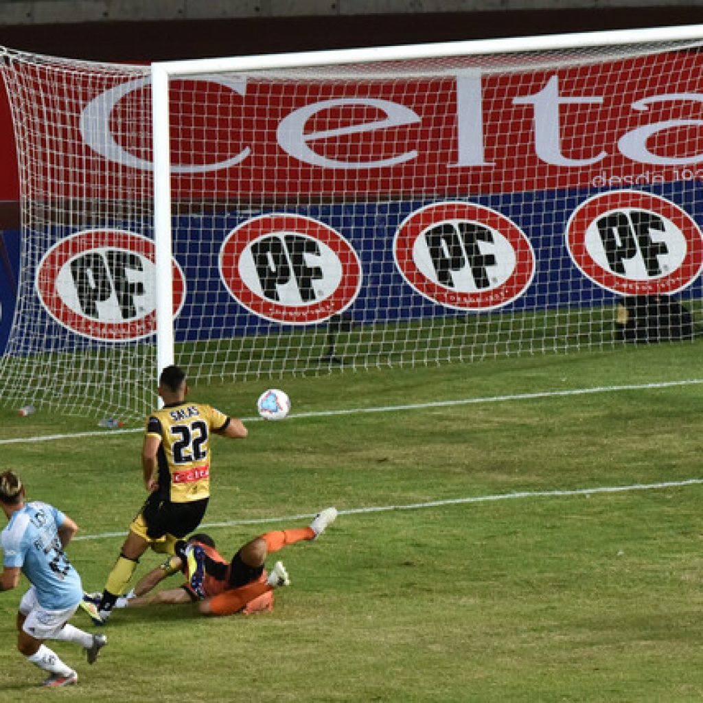 O'Higgins venció con claridad a Coquimbo Unido en duelo clave por la permanencia