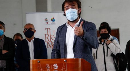 Sharp reconoció gestiones para cambiar de fecha show de fuegos artificiales