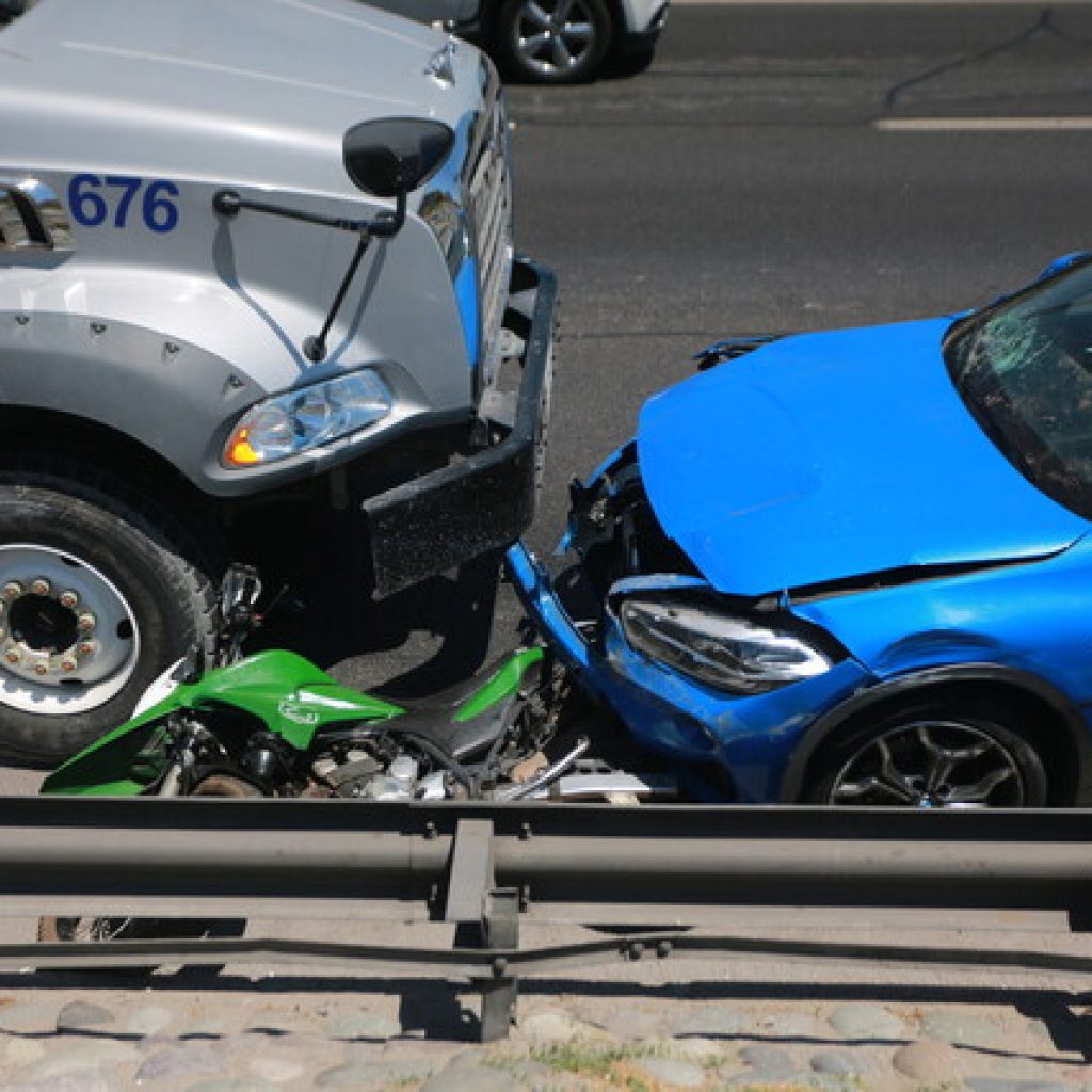 Sujeto que atropelló a 2 carabineros quedó en prisión preventiva