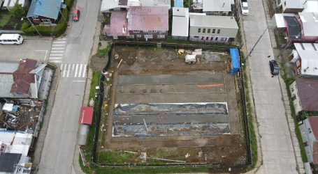 Ancud: Avanza construcción de multicancha de población 22 de mayo