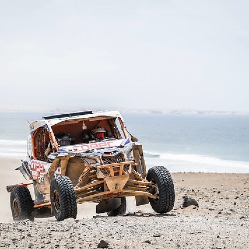 Dakar: Francisco 'Chaleco' López vuelve al primer lugar en Vehículos Ligeros