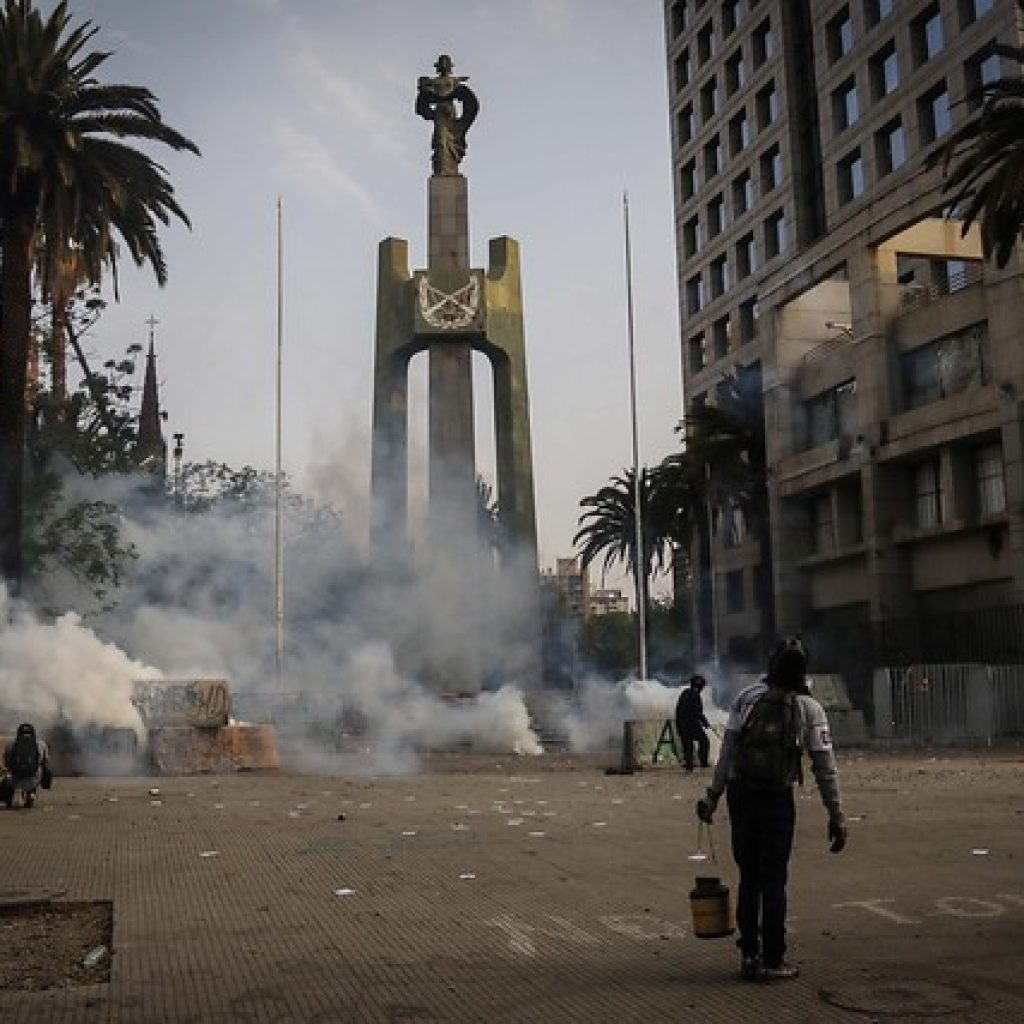 Denuncian a Contraloría recuperación del monumento Mártires de Carabineros