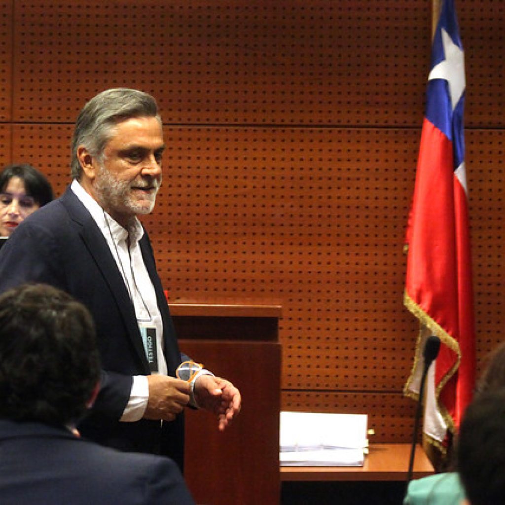 Pablo Longueira renuncia a la UDI