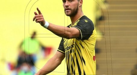 Championship: Sierralta dijo presente en derrota de Watford ante Swansea