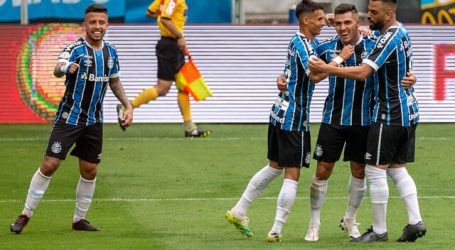 Brasil: Vargas y Pinares dijeron presente en el 1-1 de Atlético Mineiro y Gremio
