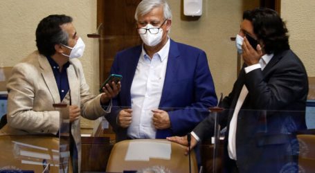 Diputado Saavedra cuestionó posible salida del ministro de Hacienda