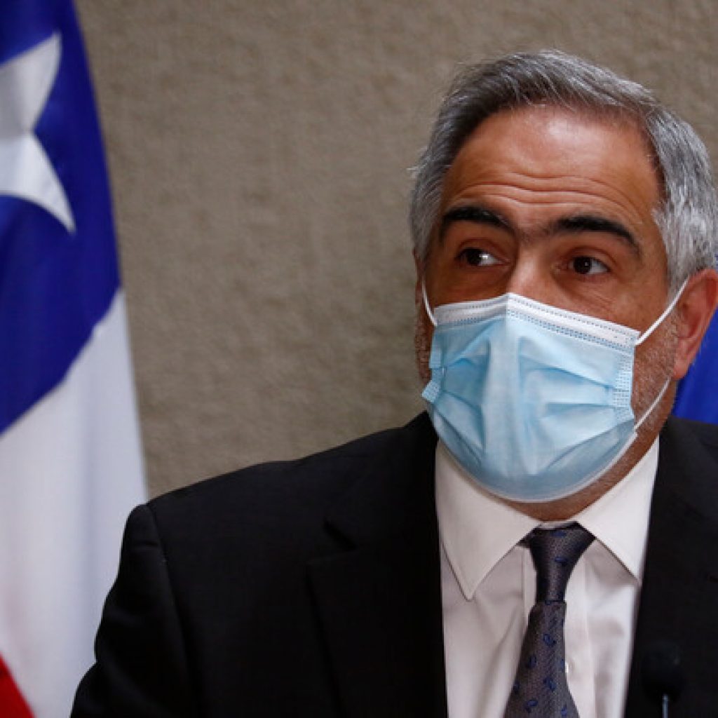 Chahuán acusa "desorden total" en inscripción de candidatos RN