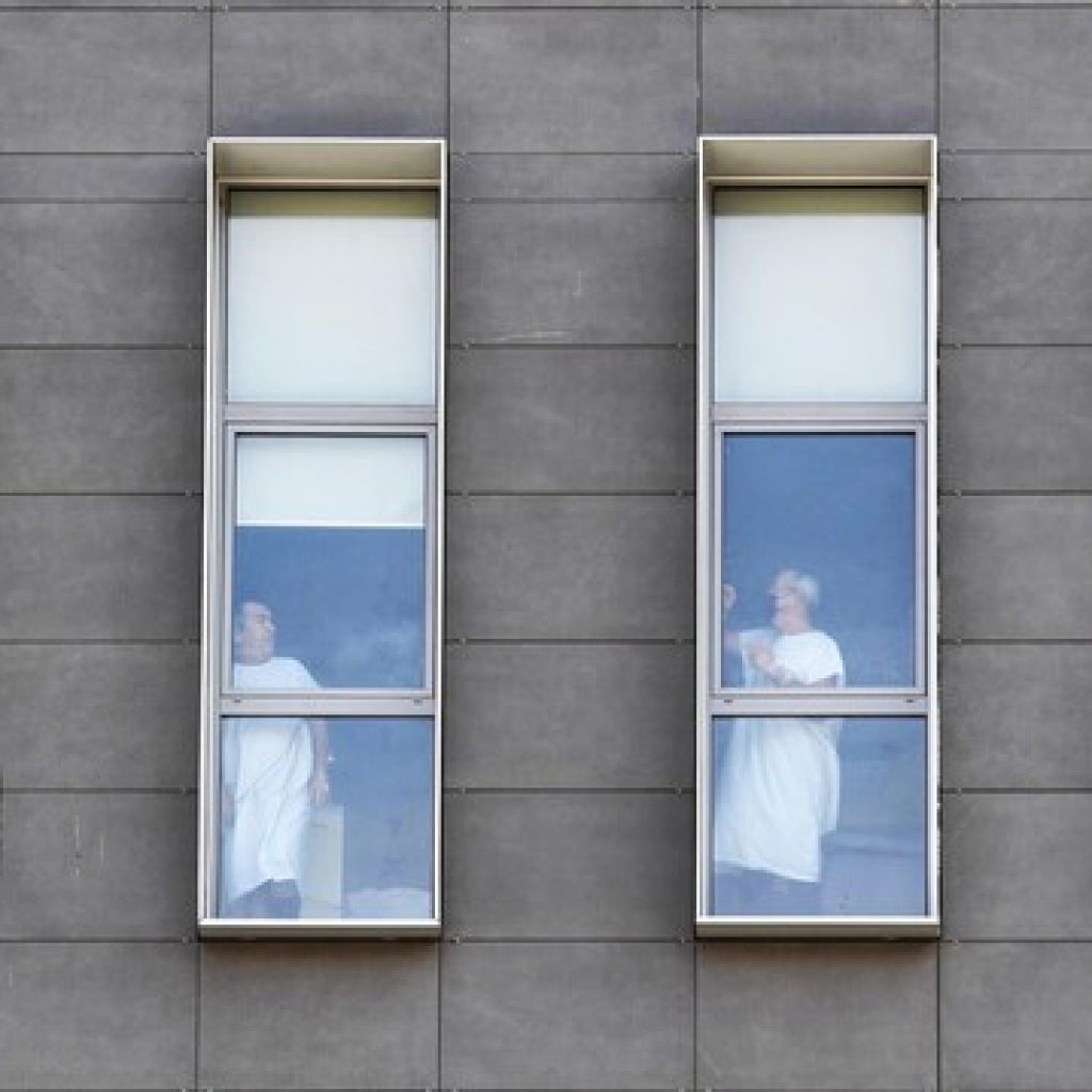 Gobierno británico advierte colapso en el sistema sanitario en tres semanas